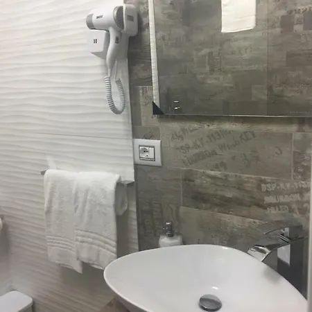 Hotel Riva Del Sole 4*